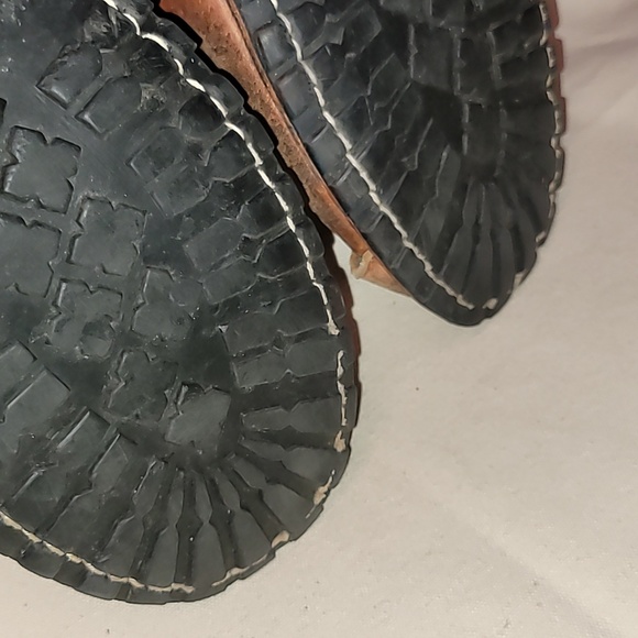 Vintage. Timberland Boot Company. Re-worked leather details. Men's size 12 - Picture 13 of 16